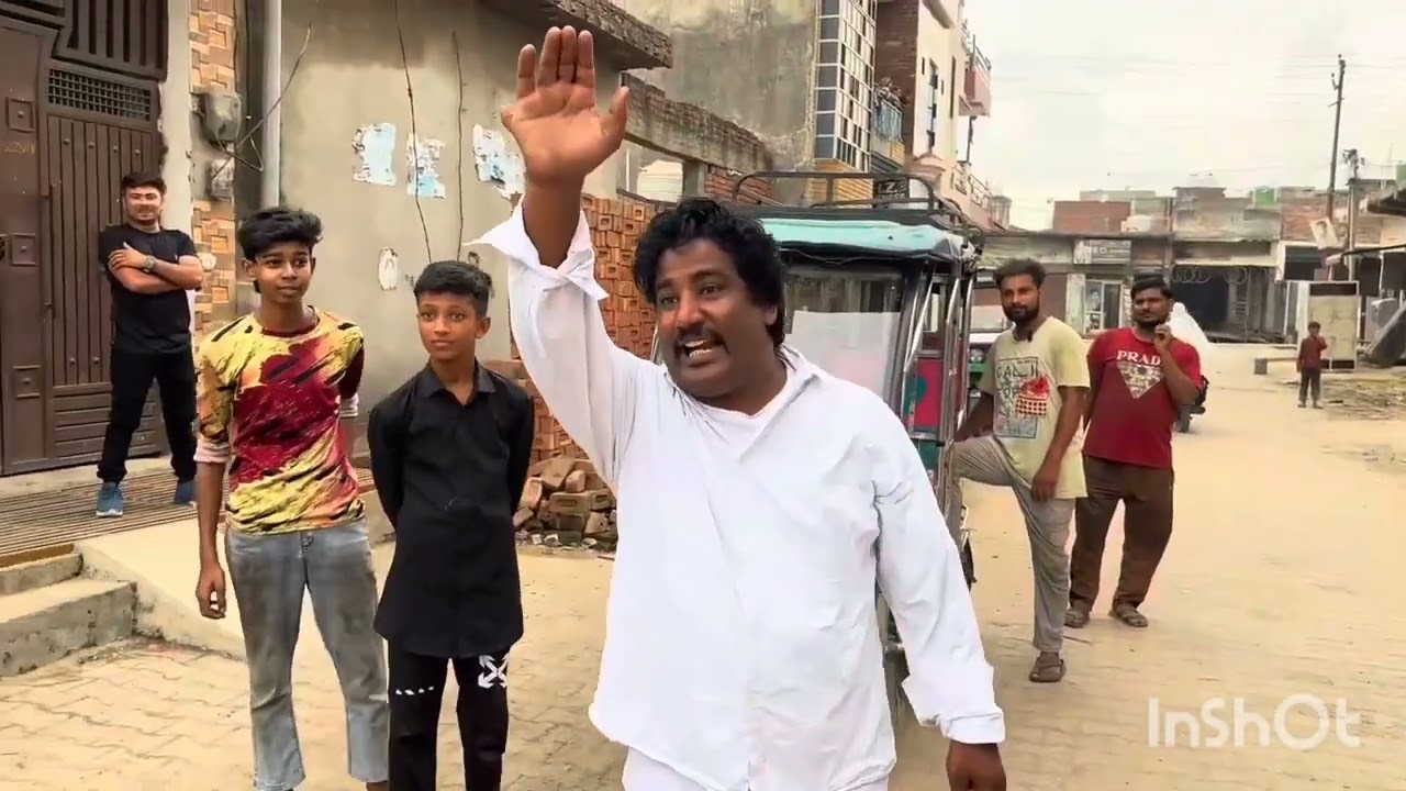 बैटरी रिक्शा वाले दोनों हरामि🤣🤣😂😂😃