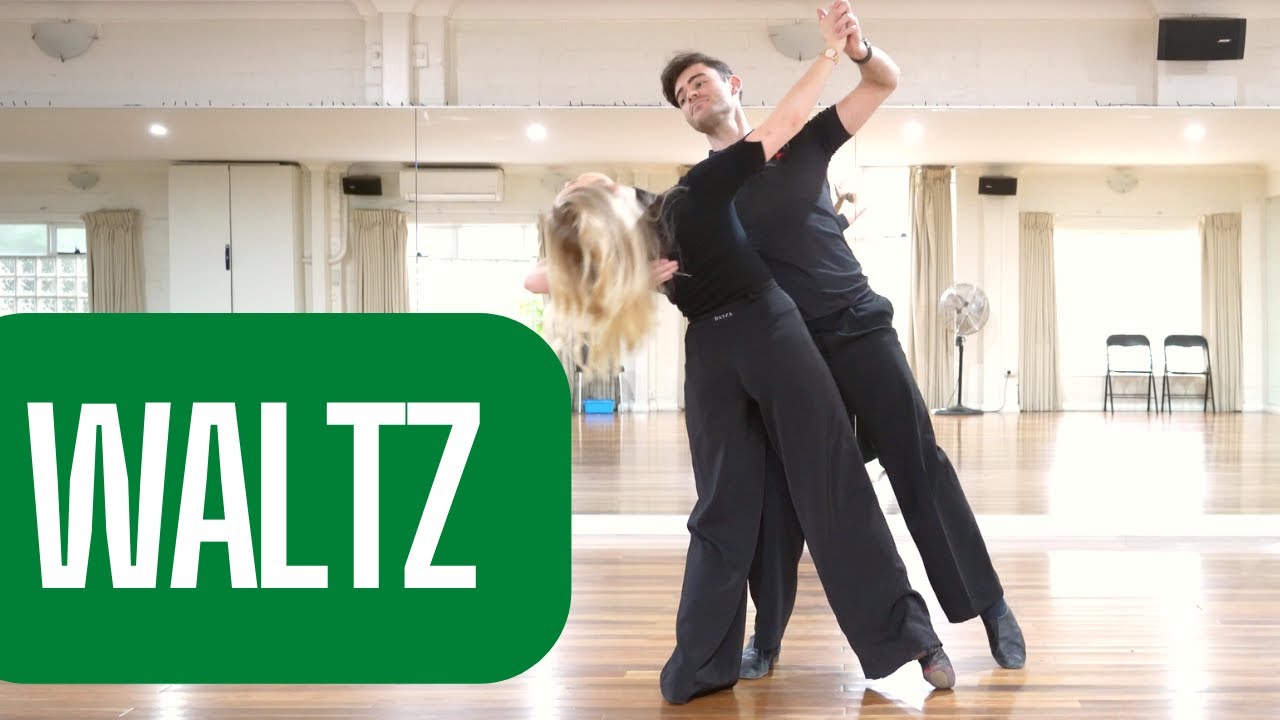 3 Ways to Dance Right Lunge in Waltz