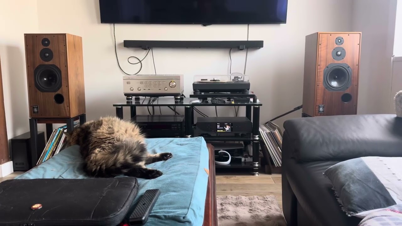 LUXMAN CLASSE A, HARBETH SHL5 40TH , ATOLL ST300 SIGNATURE 
