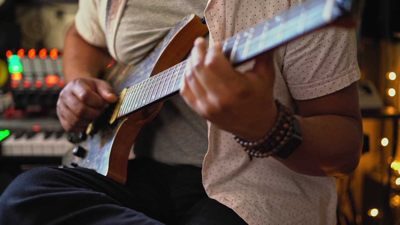 EART W1 Headless Guitar - Exploring Bachata Jazz