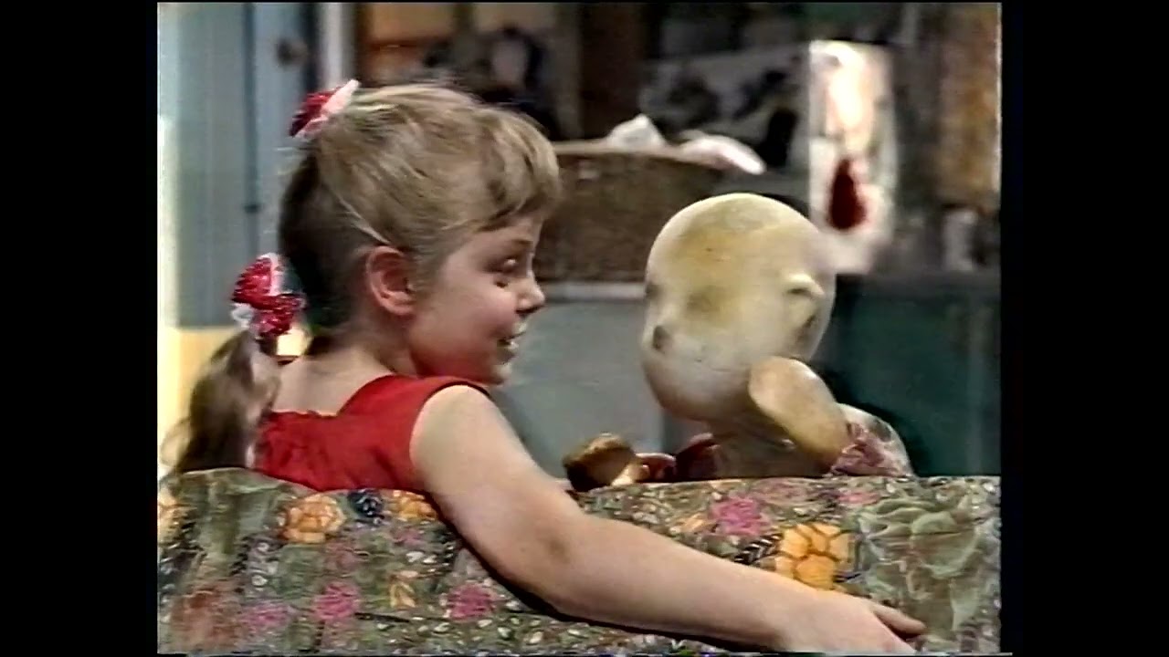 Lift-Off 1 - Ep. 1 and 2 - A Load of Old Rubbish (Original Premiere Broadcast - 08/05/1992) | 50p