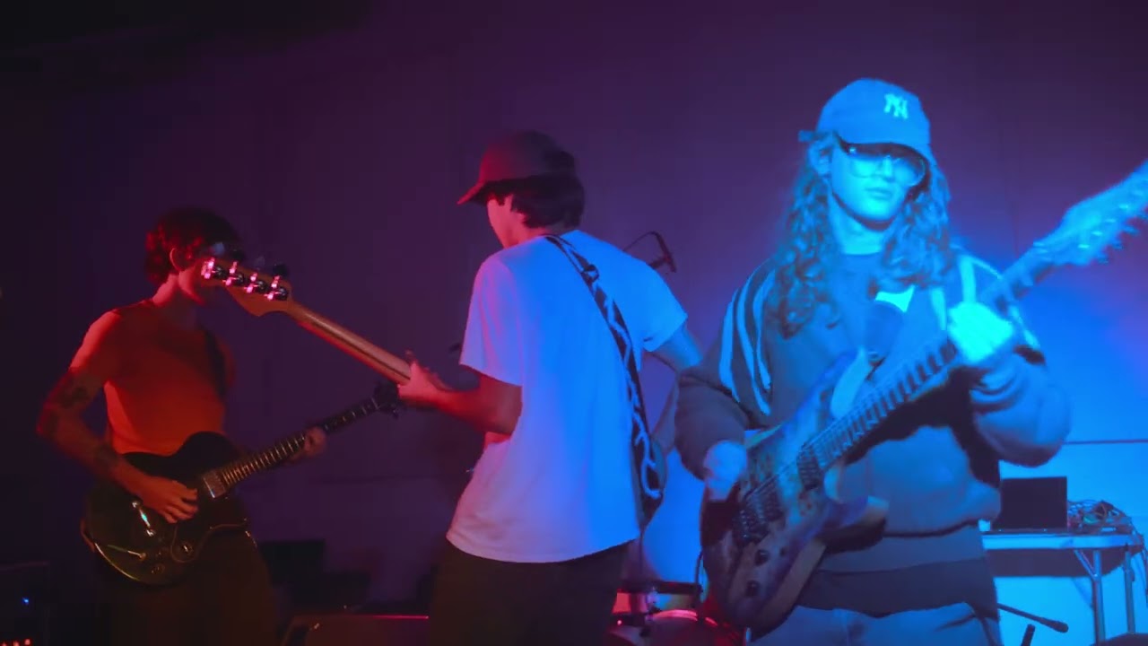 deadharrie at warehouse xi (full set)