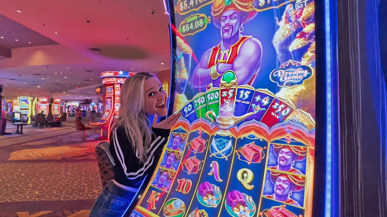 В Luxor Las Vegas ЛУЧШИЕ игровые автоматы на Лас-Вегас-Стрип!