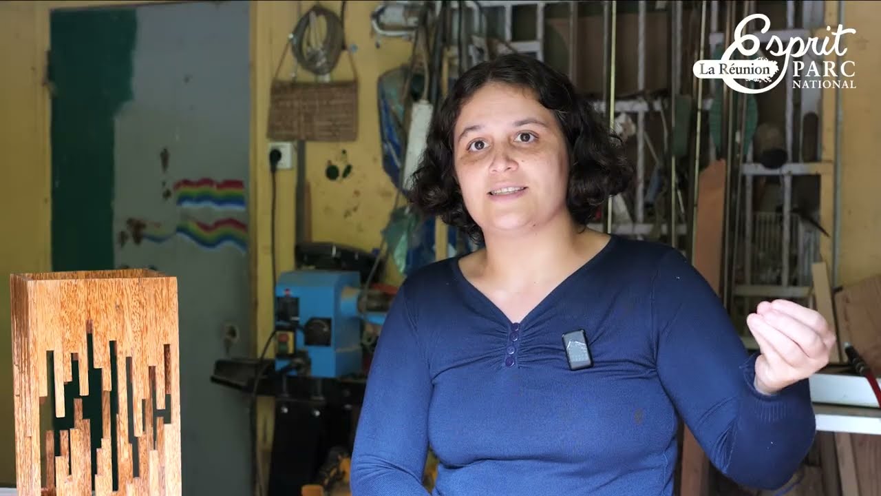 Ghislaine d'Art Déco Salazie