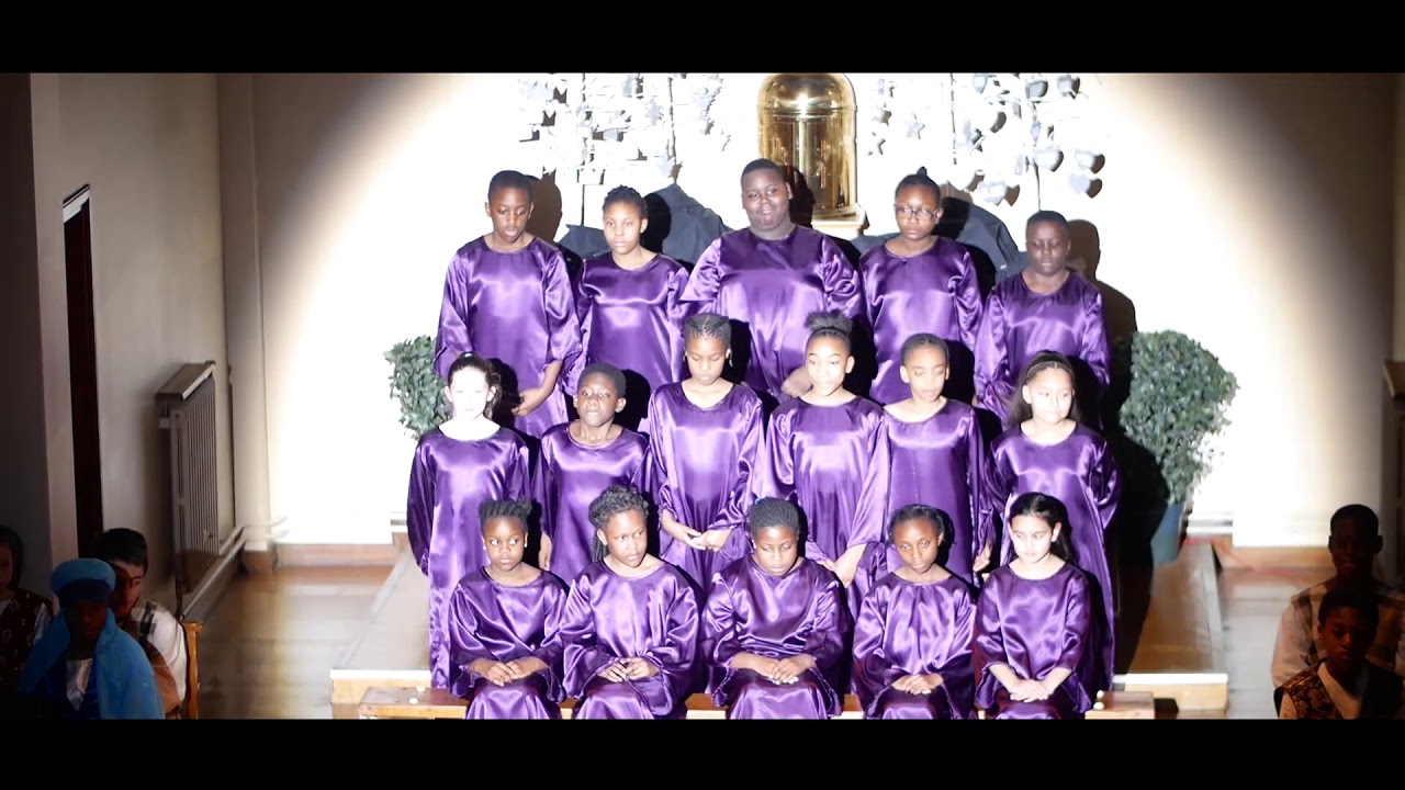 St Francesca Cabrini Primary School Christmas performance Year 5&6 2017 2018
