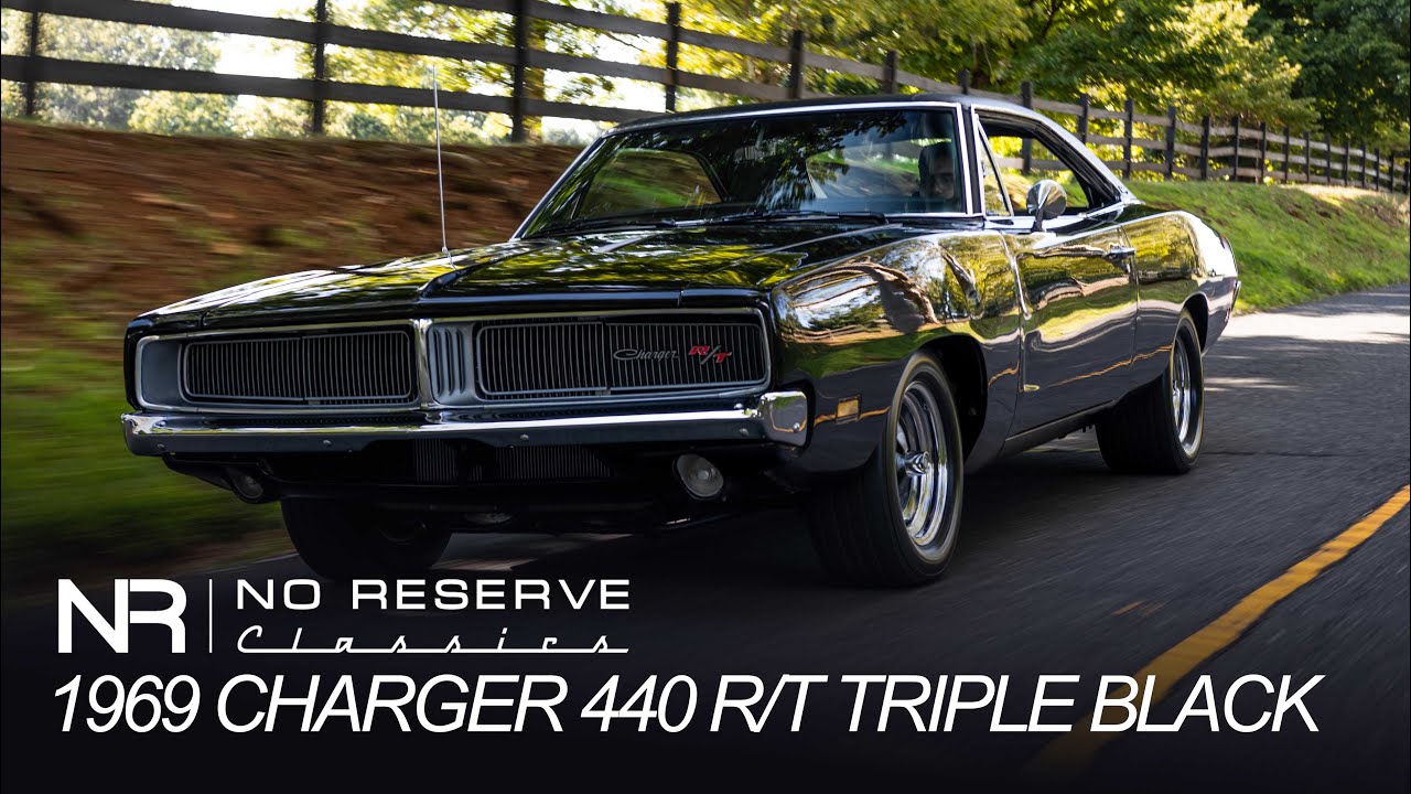 (4K) 1969 Dodge Charger 440 R/T - FOR SALE 18005627815