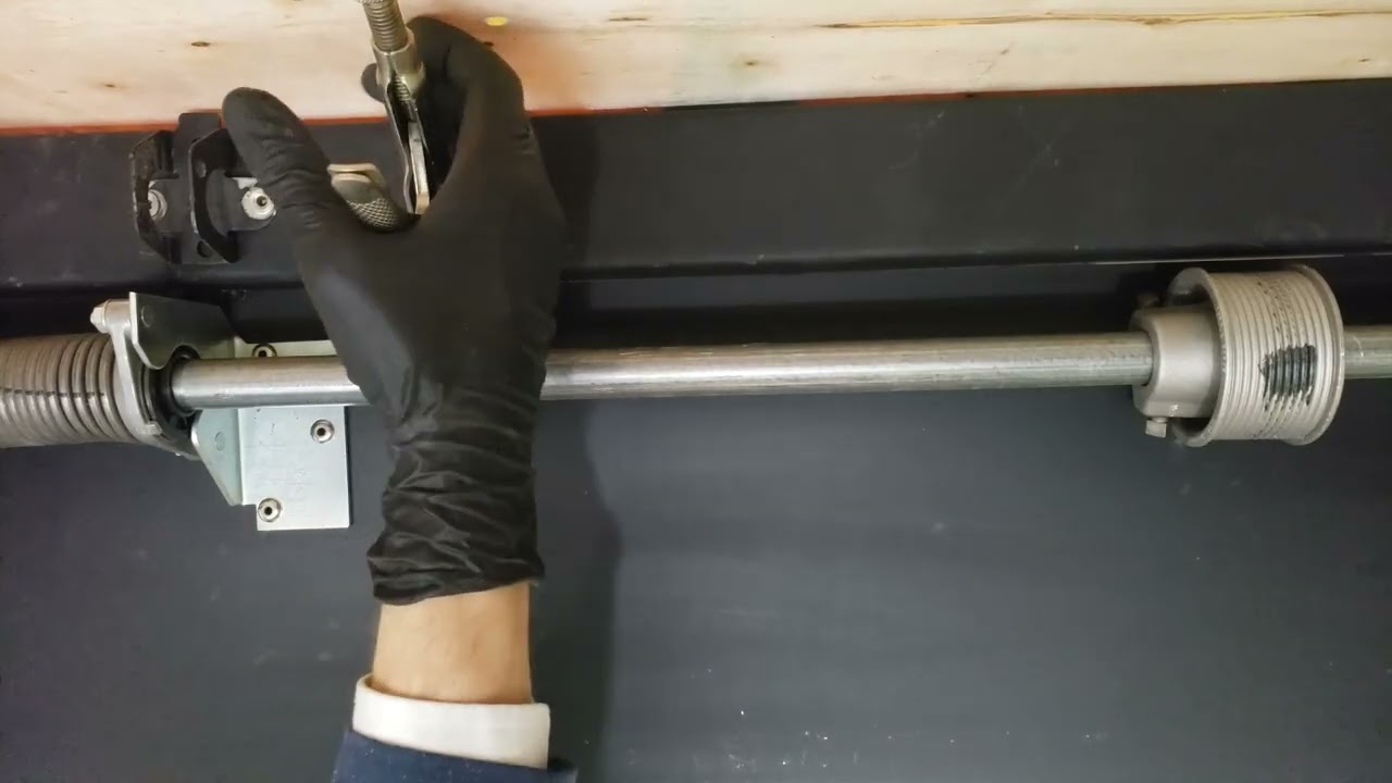 5. ਕੇਬਲਾਂ ਨੂੰ ਜੋੜਨਾ - Attaching the cables
