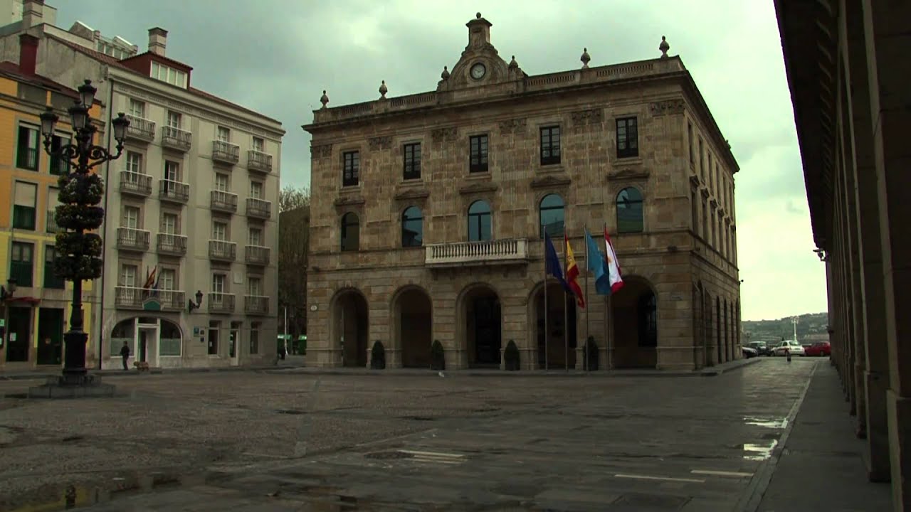 José Luis Garci nos habla de Gijón