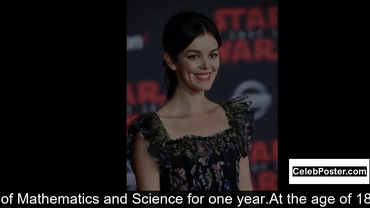 Nora Zehetner biography