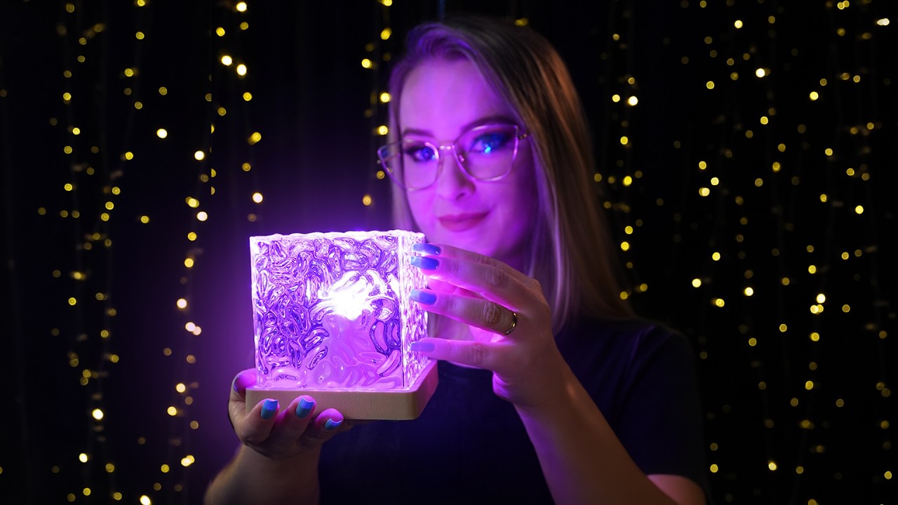 ASMR com ILUMINAÇÕES NOVAS PARA O CANAL | voz suave no Tascam | Binaural | Português