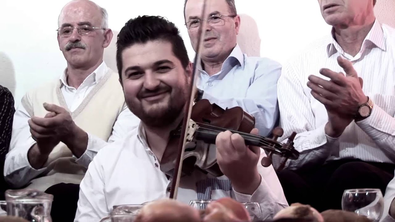 KATI ZHUBI & ORKESTRA - Në Sofër me ju (2)