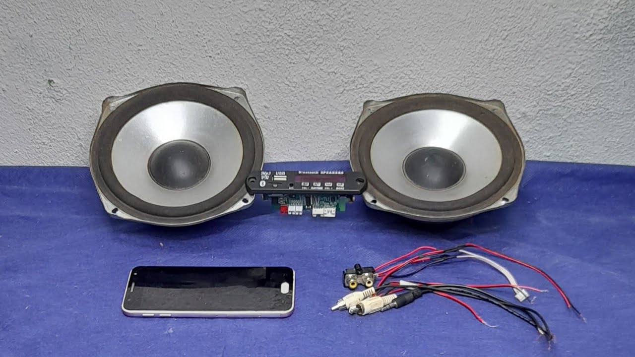 como  ligar um  cabo p2 na entrada de áudio atrás  da placa decodeficadora amplificada mp3