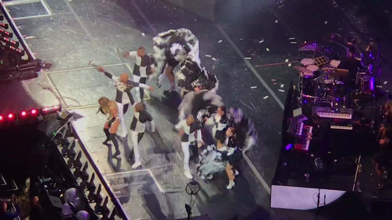 Jennifer lopez, it’s my party tour in dallas, 24th June 2019 .