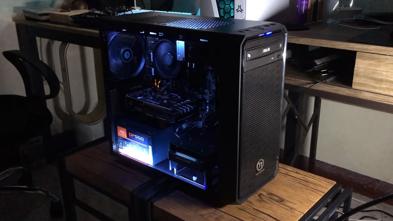 This PC looks great! (I built a PC for a friend)