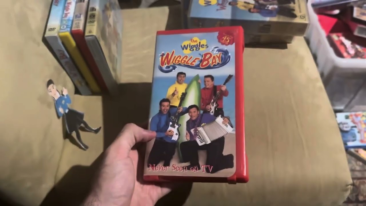 Comparing 7 releases of The Wiggles Wiggle Bay
