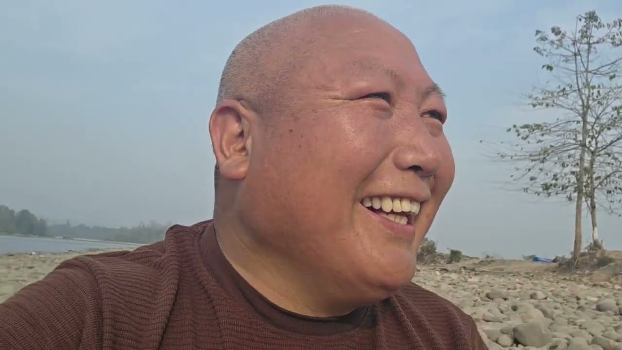 དུས་རབས་གསར་པའི་དང་བླངས་པ། (Volunteers of the New Era)