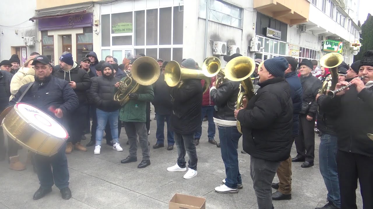 Fanfara de la Valea Mare - Hora lui Florin Ciobanu 21.12.2025