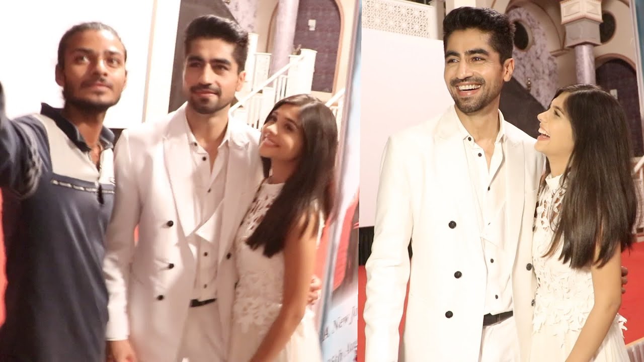 Such a Sweet Moment Between Harshad Chopda, Pranali Rathod & Fans These Two Always Shows Love