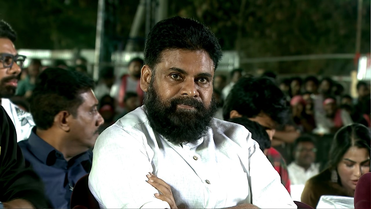 Pawan Kalyan Mass ENTRY At Ustaad Bhagat Singh Pre Release Event | Harish Shankar | N