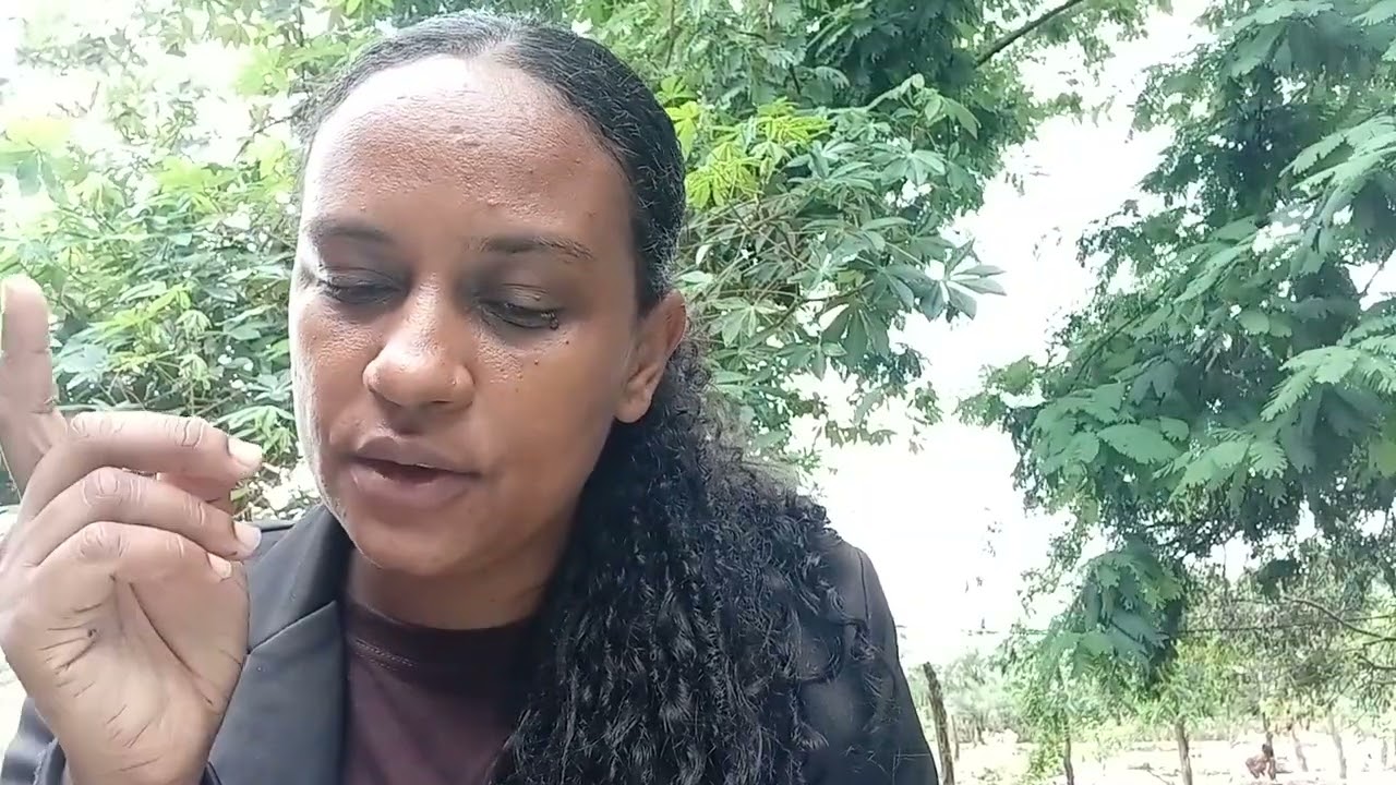 DEUS PAI DEUS FILHO DEUS ESPÍRITO SANTO DE DEUS ÊXODO5 DEUS OBRIGADA PELA VIDA PELO O AR DEUS PAI 