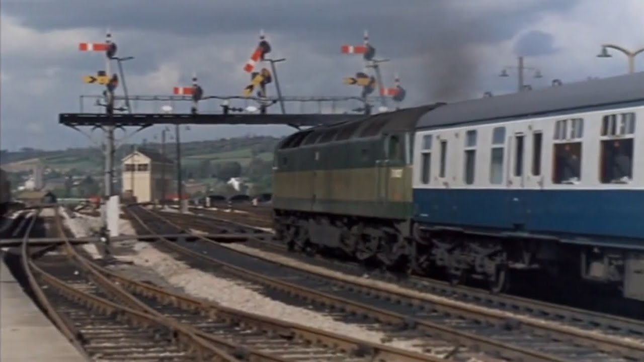 Vintage railway film - Motorsport tries Motorail - 1969