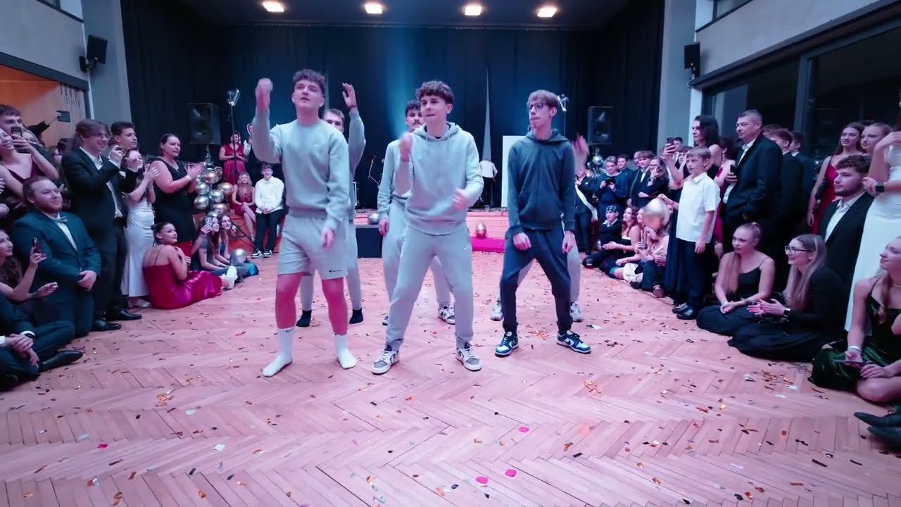 Půlnoční překvapení  SPŠT Pau4