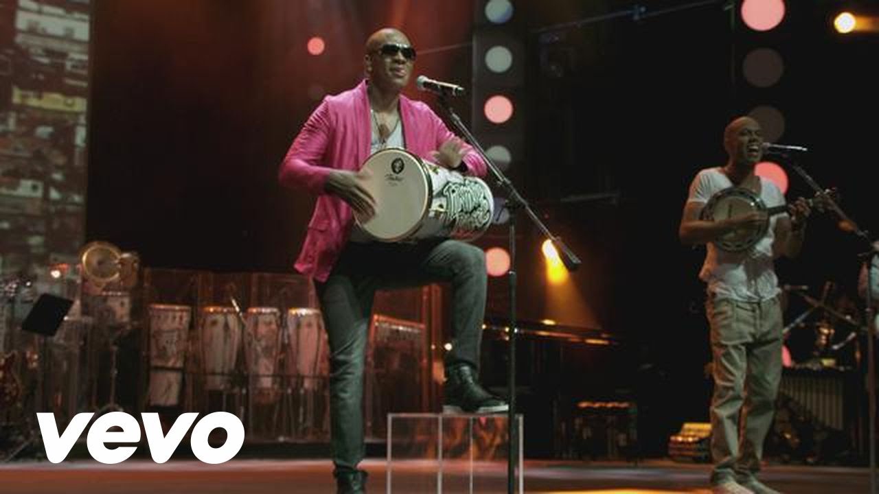 Turma do Pagode - Som das Multid&otilde;es (Clipe Oficial)