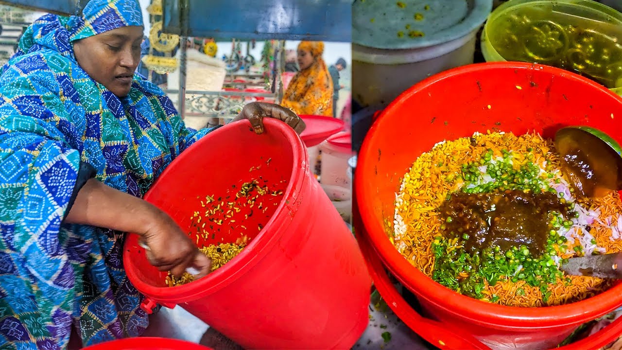 তানজিলা খালার স্মার্ট ভাইরাল ঝালমুড়ি সেই স্বাদ | ১ বালতি মুড়ি একবারে শেষ সাথে নিমকি চানাচুর ছোলা