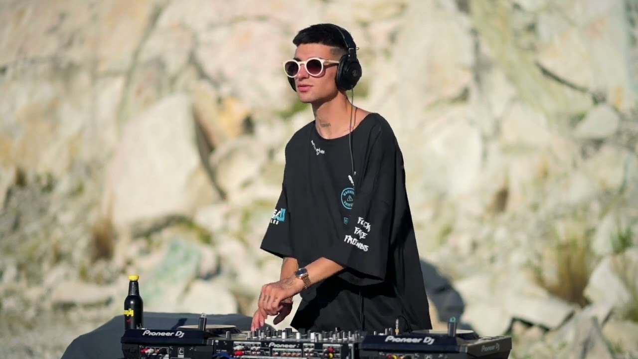 Leo Ramos - Live Sunset DJ Set, Bosque Alegre, C&oacute;rdoba, Argentina | 1001Tracklists Spotlight Mix