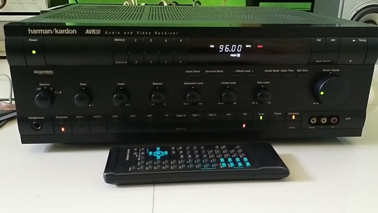 Harman/cardon AVR30