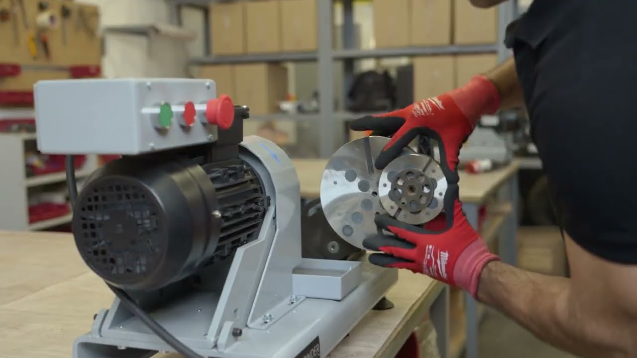Húsdaráló tárcsa és kés köszörű / Mincer plate and mincer knife grinder machine - DT Grinder MG200