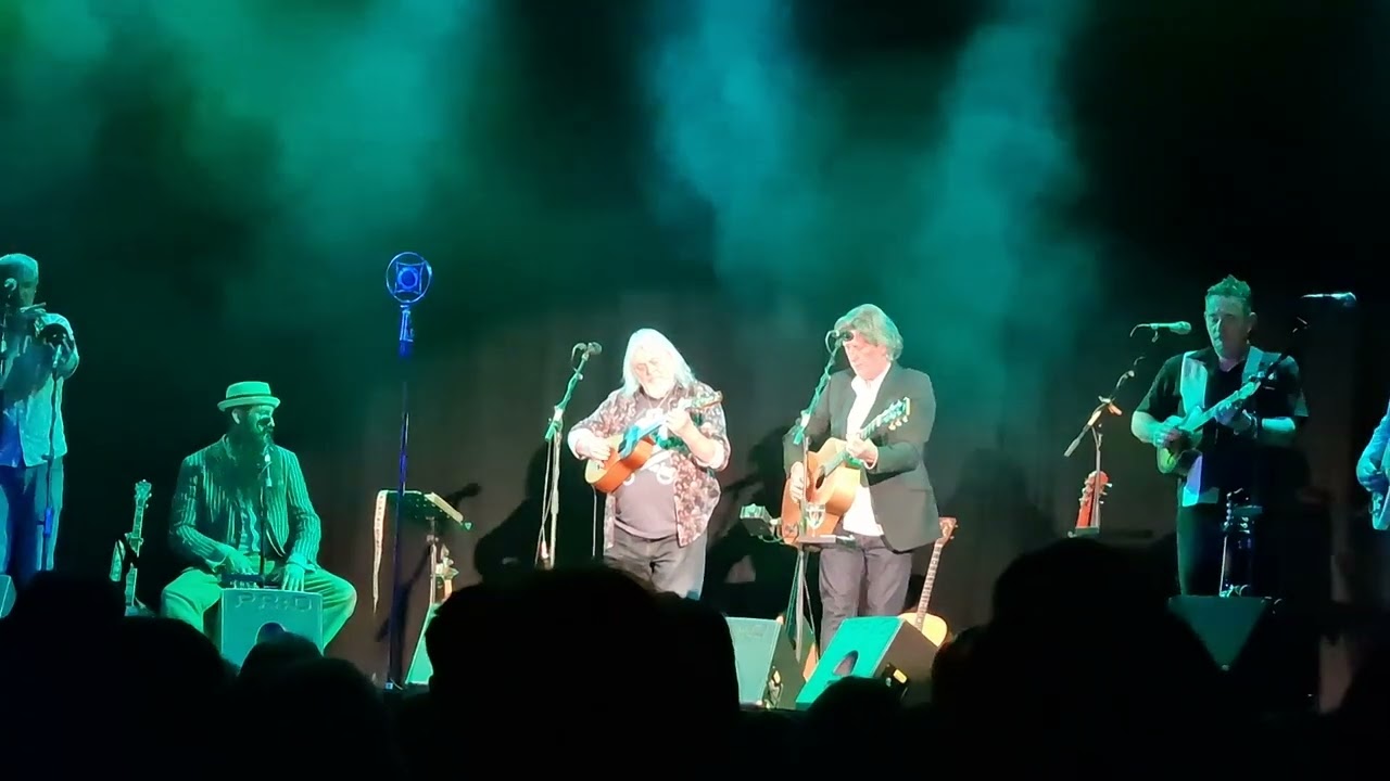 Track Dogs, Phil Beer and Steve Knightley at Exmouth Pavilions, Cousin Jack.