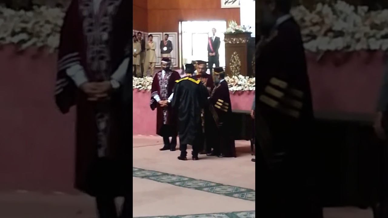 Great moments of Gold medal on convocation 2013 - Khurram Ellahi