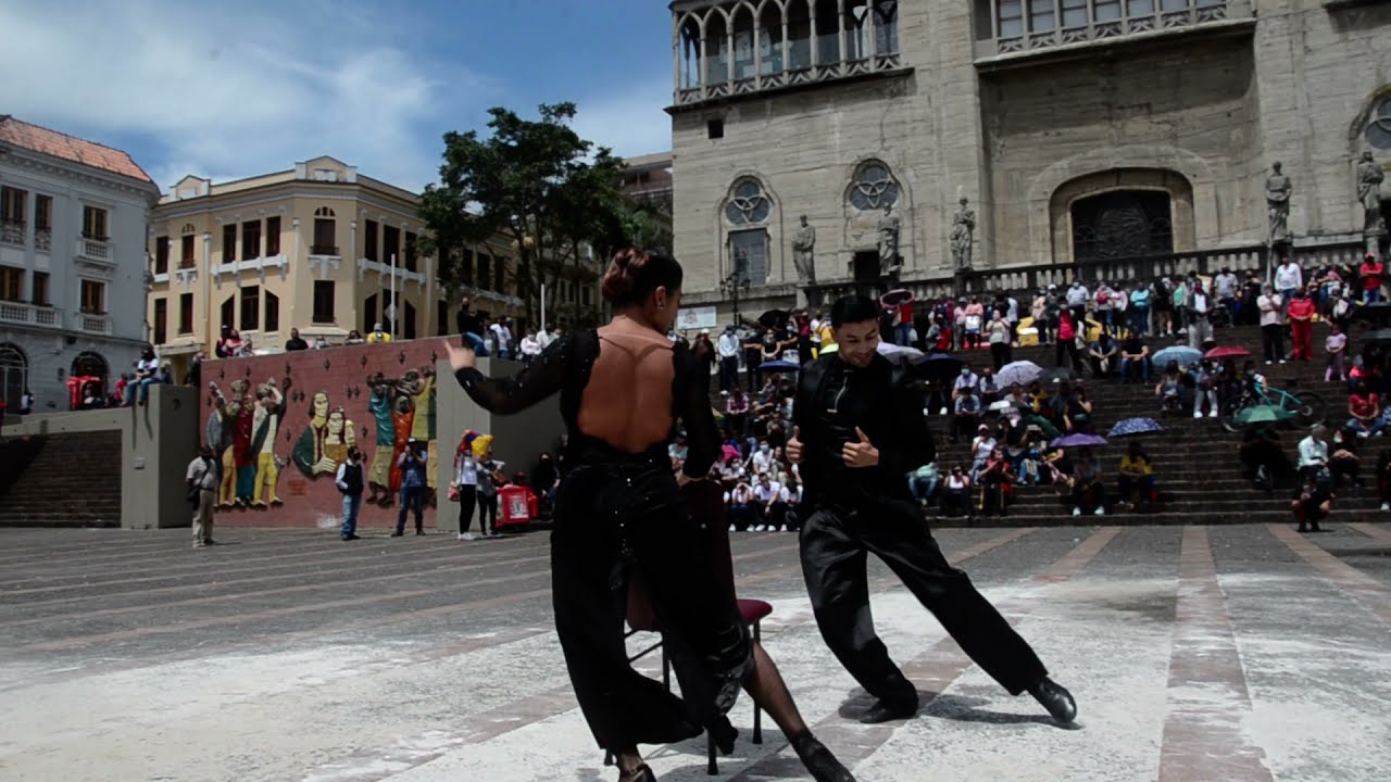 No hay tierra como la mia -  Milonga danced in  Manizales Colombia