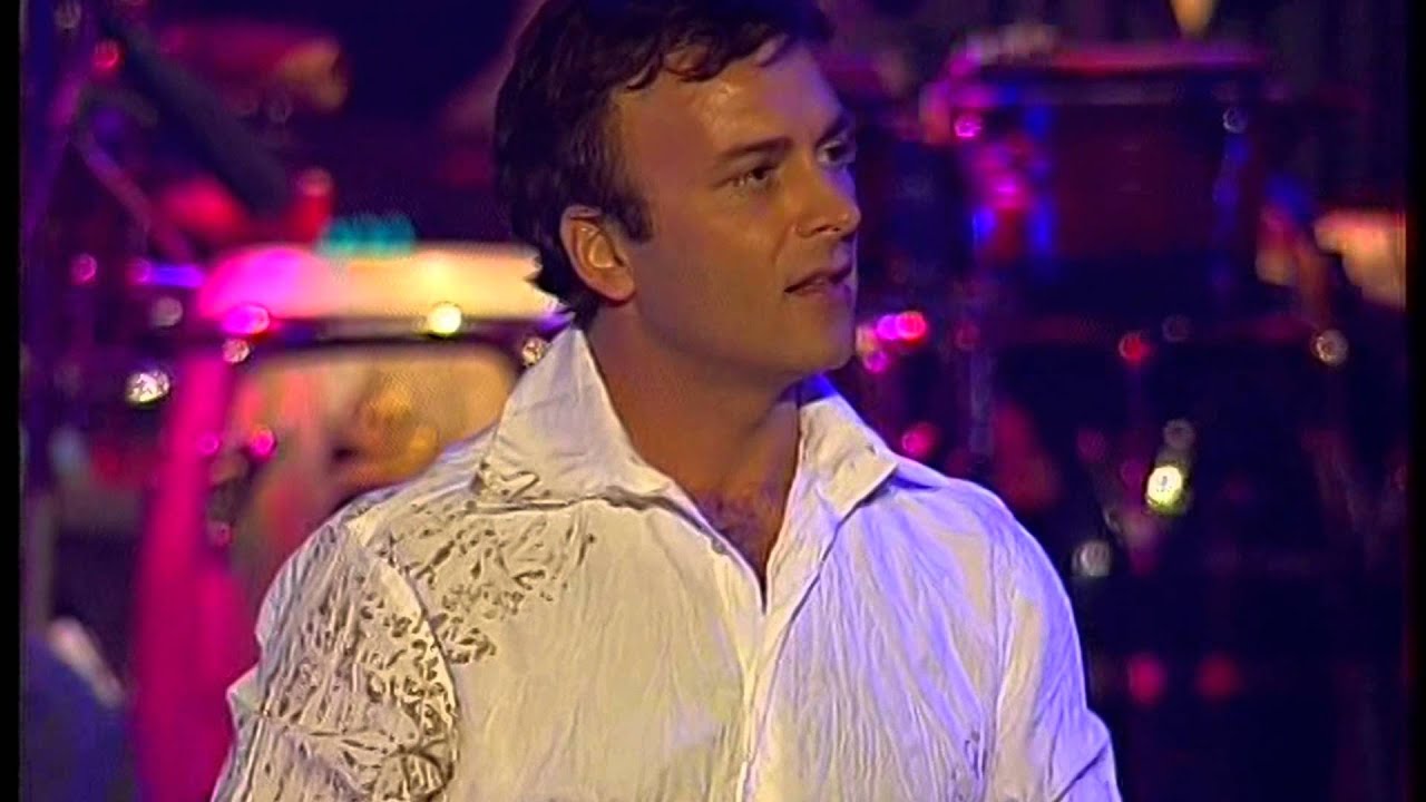 Tony Carreira - A estrada e eu (Live) | Official Video