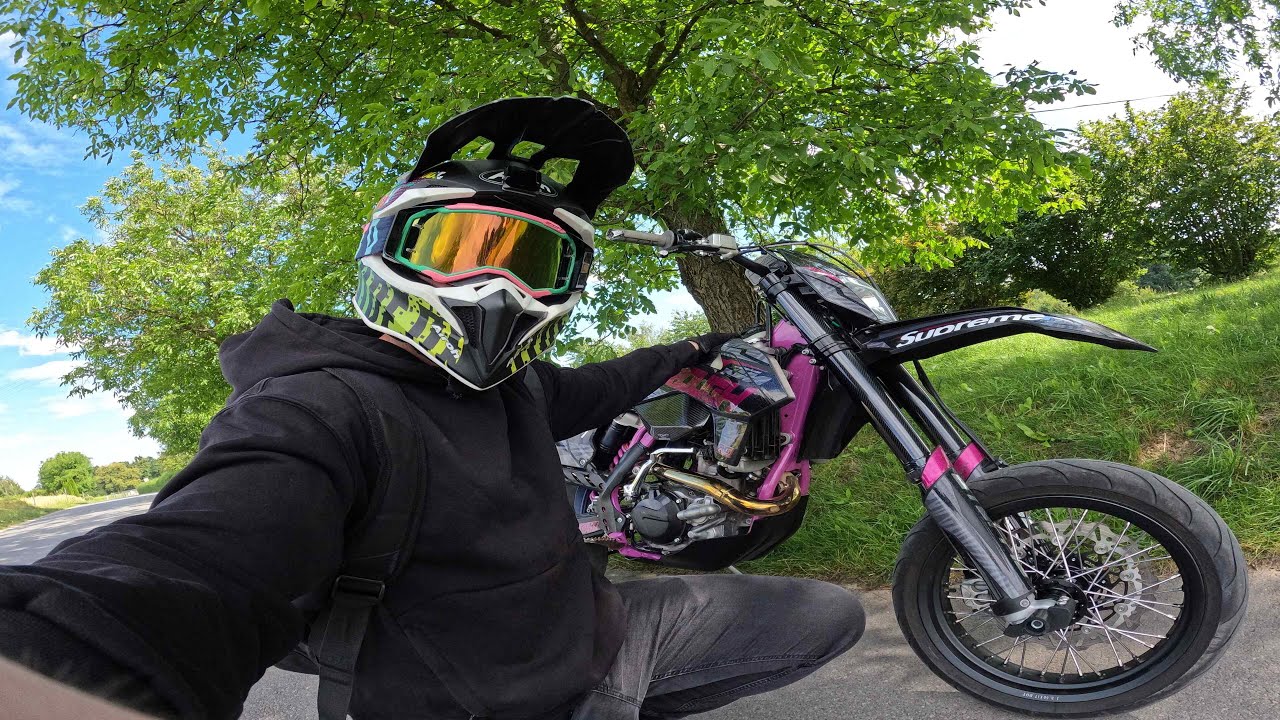 Supermoto Vlog #4 - ZABIERAM WAS ZE SOBĄ ...WHEELIE SATURDAY