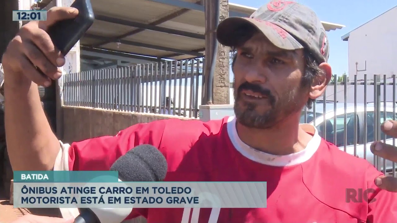 &Ocirc;nibus atinge carro em Toledo e motorista fica em estado grave