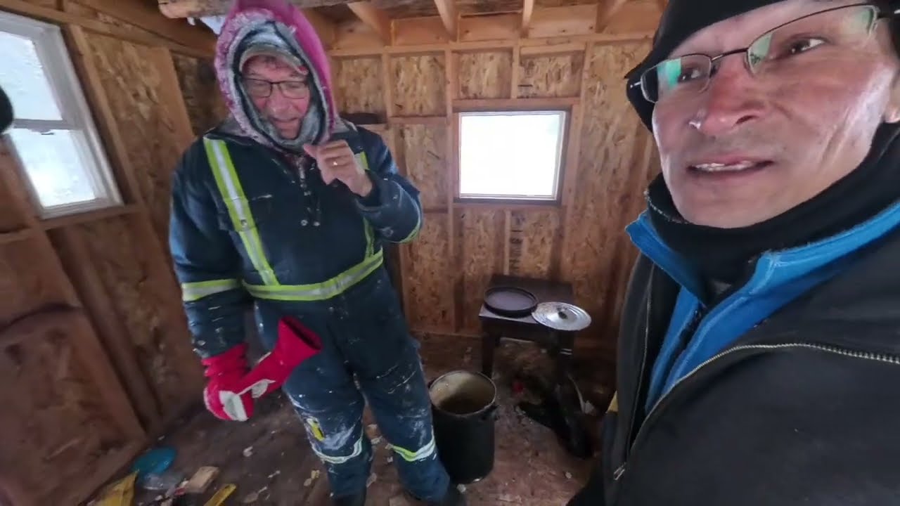 Жизнь в хижине вне цивилизации. День 12.