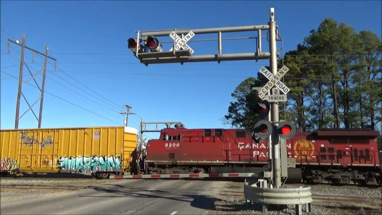 Well Road Railroad Crossing, West Monroe, LA