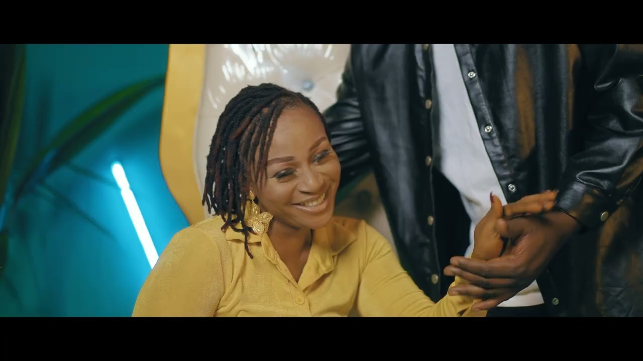 Queen Bena   Guidho Yondho Clip Officiel 2023 -AHFOMEDPROD