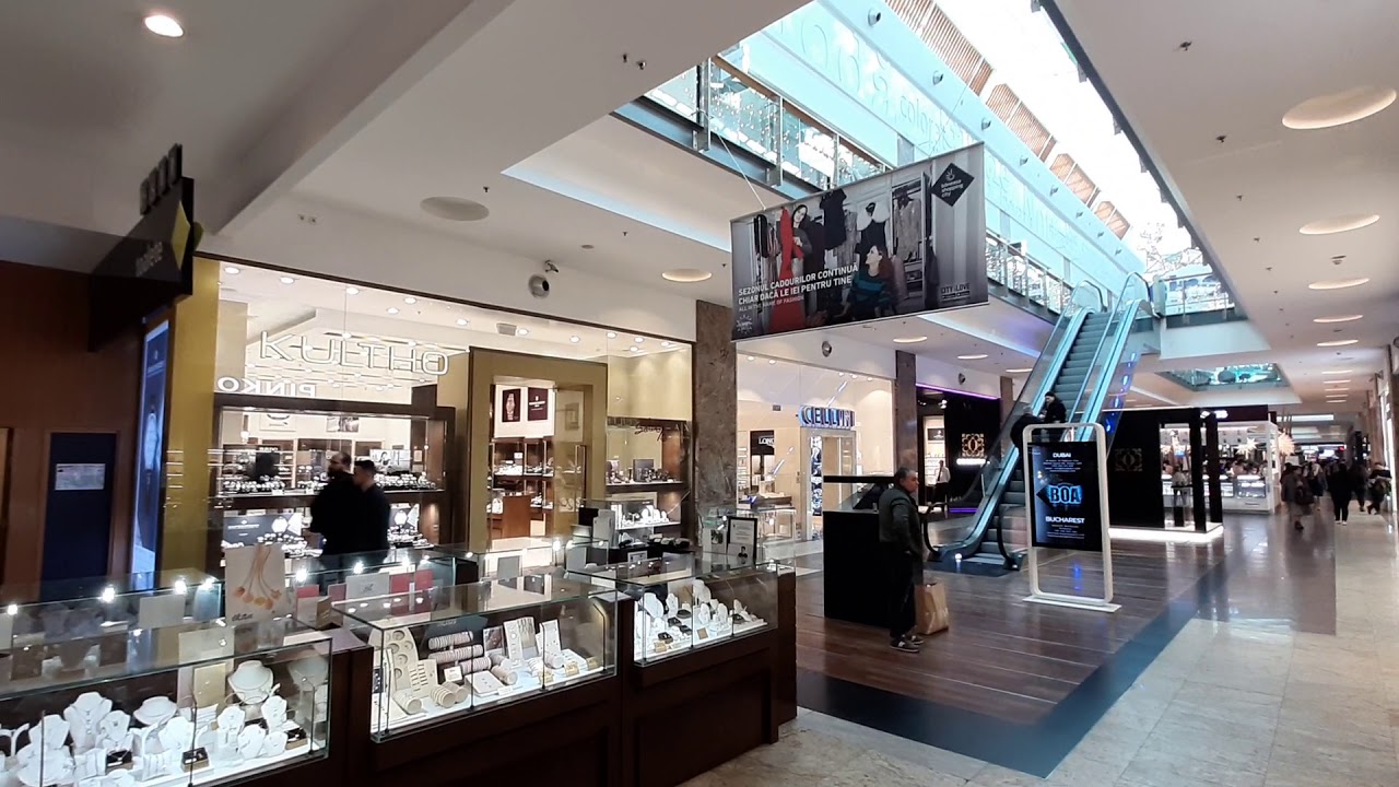 BANEASA SHOPPING CITY MALL