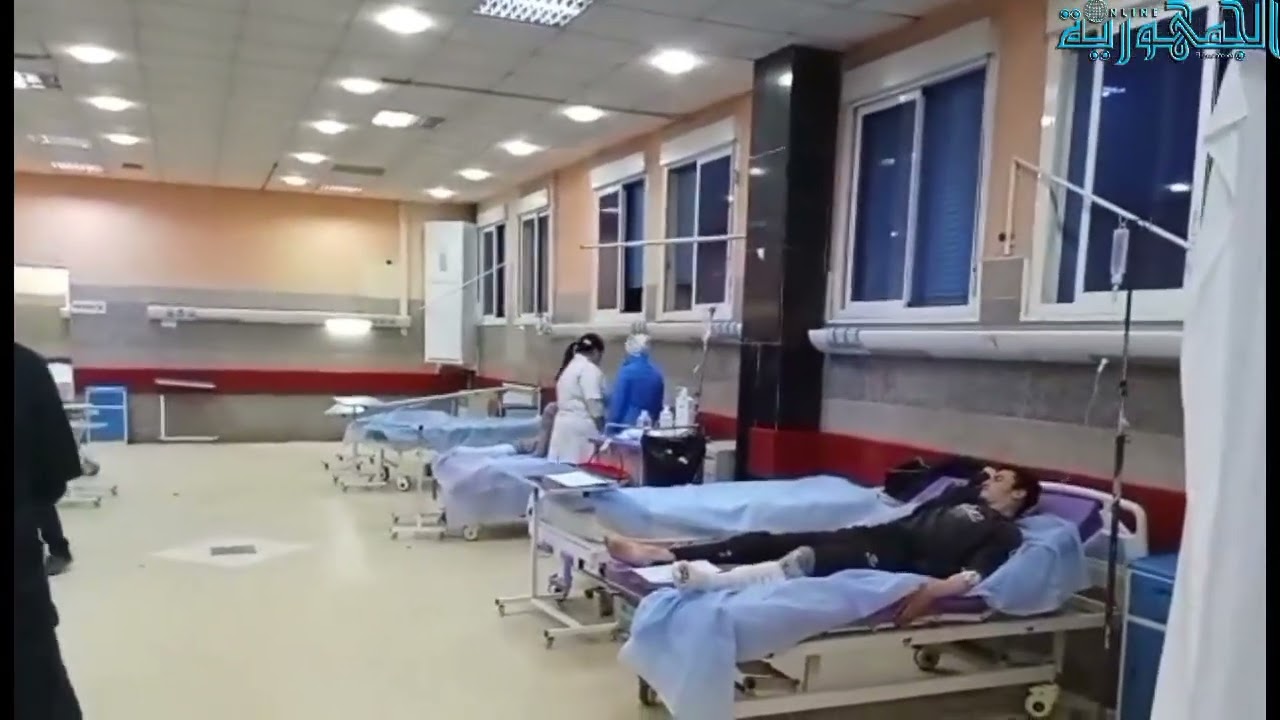 الجمهوريةأونلاين تنقل التكفل بالمصابين  بالمركز الاستشفائي  جراء حادث انزلاق التربة بحي الصنوبر