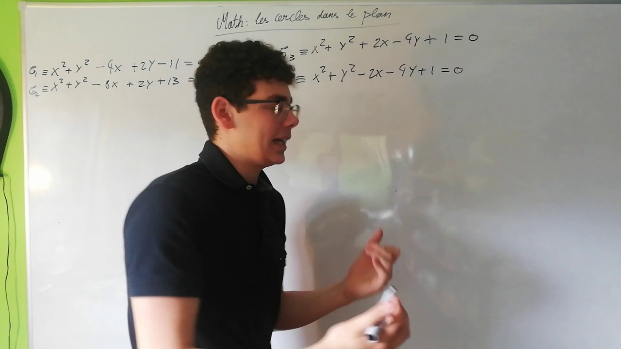 Les cercles dans le plan : intersections entre deux cercles