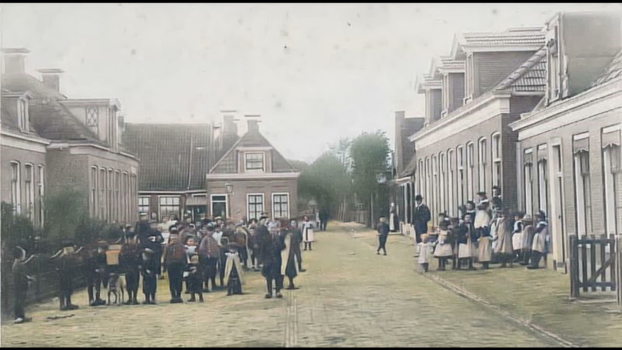 Leeuwarden begin 20e eeuw  deel 2 in kleur.