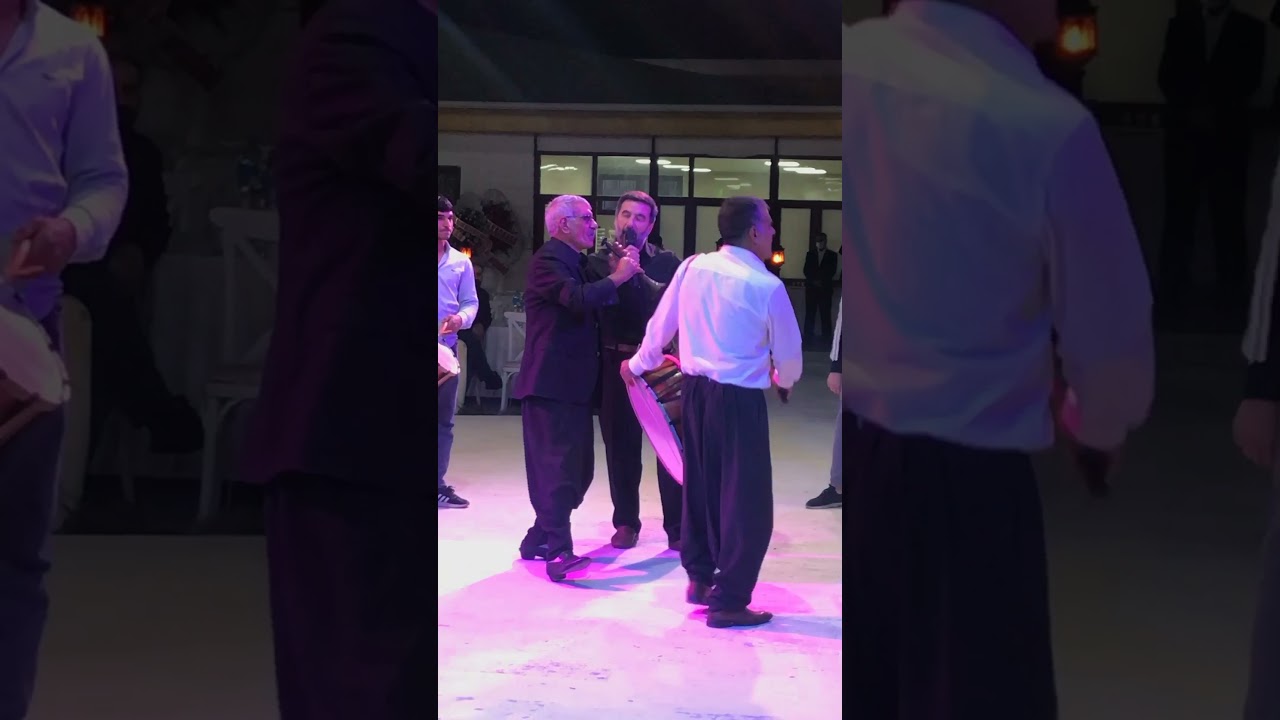 MAHMUT ATAŞ - 25 yıl aradan sonra yoğun istek üzerine yeğenimin düğününde biraz oynadım