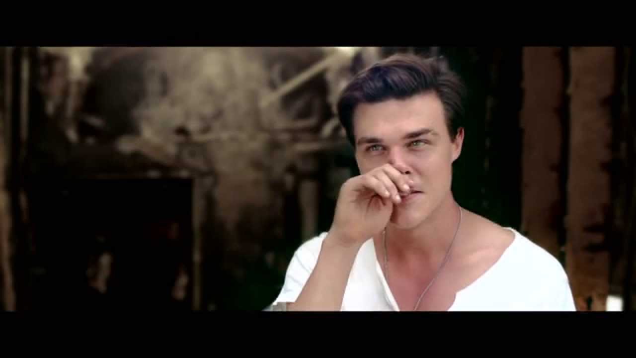 Unbroken (Invincible) // Soundbite - Finn Wittrock (OV)