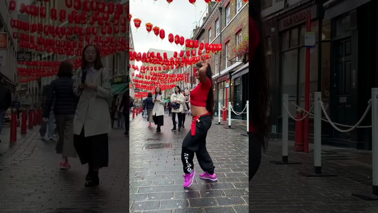 London Live Street Performance | Chinese Belly Dance Fusion | Mohnaa Shrivastava