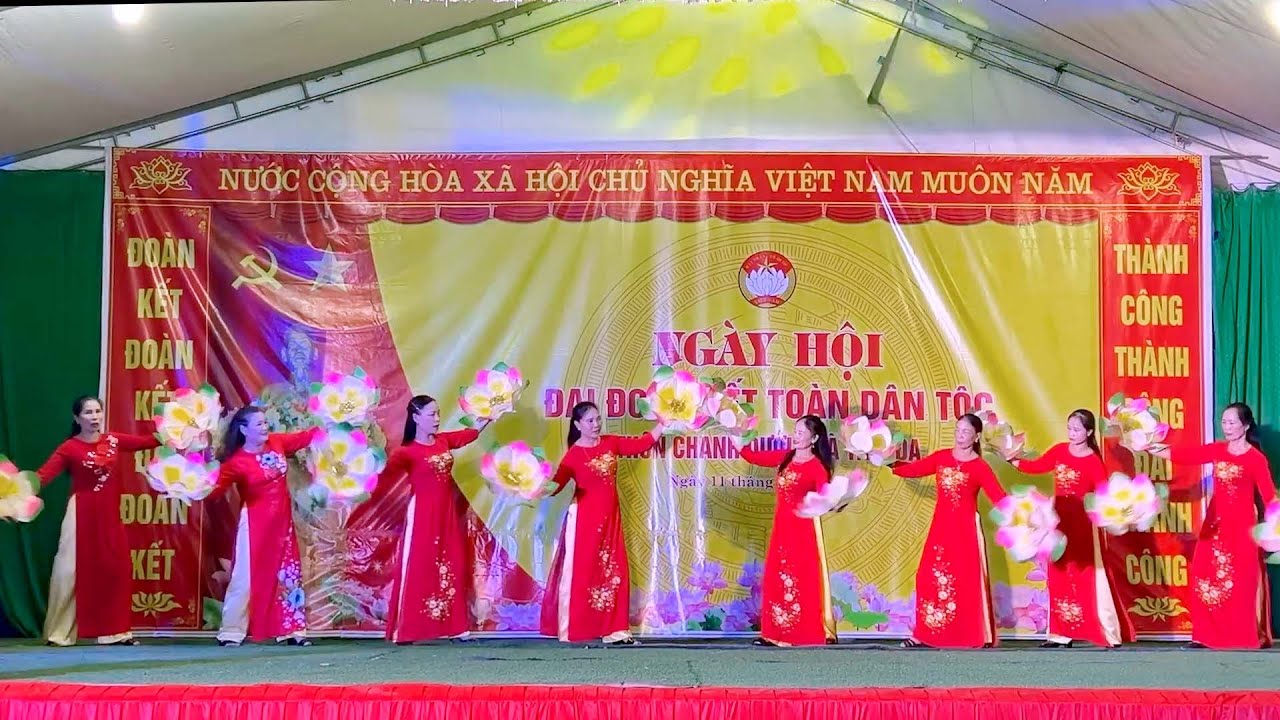 Múa Người về thăm quê - câu lạc bộ thôn hoàng xá 1