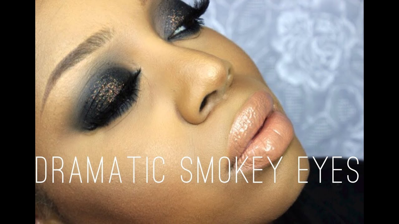 Dramatic Smokey Eyes