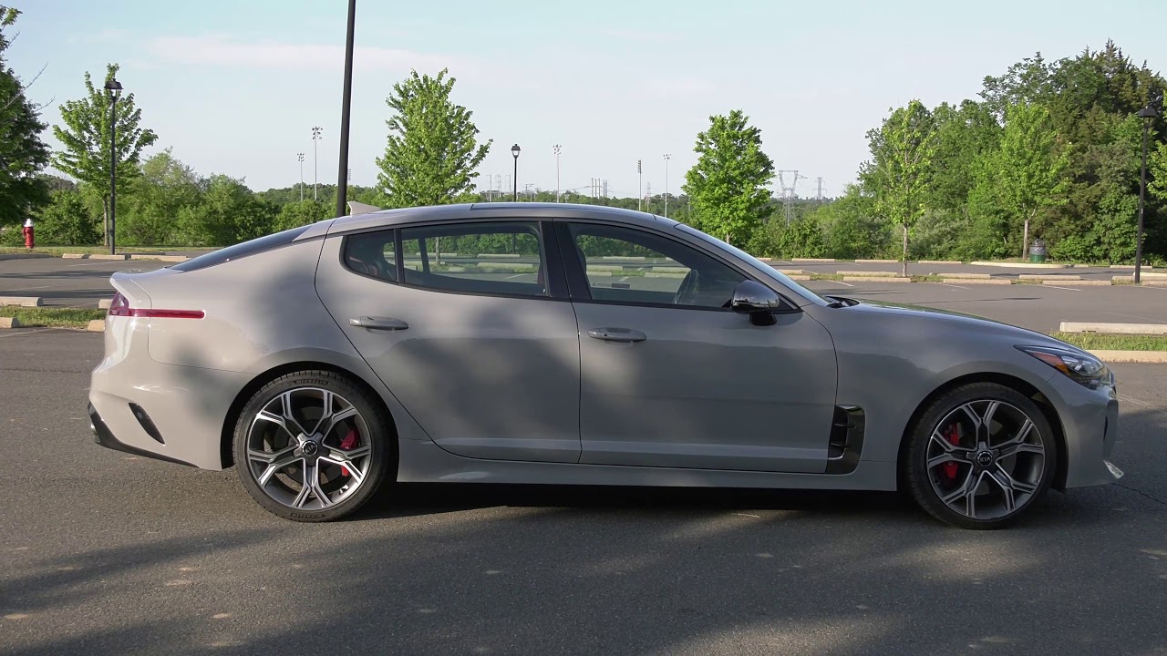 Ceramic Silver KIA Stinger| Panasonic HC-X1 2020 Test